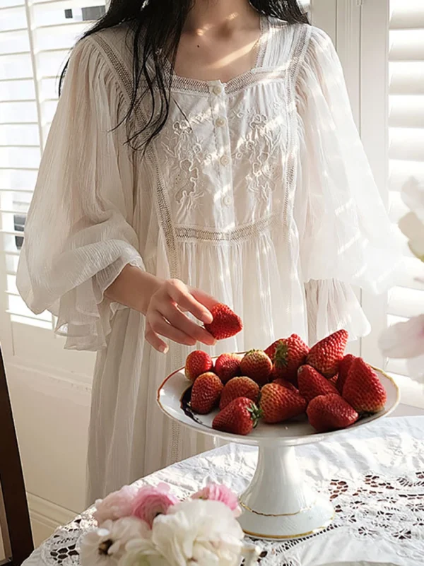 Vintage Victorian Embroidered Cotton Nightgown – White Long Sleeve Victorian Sleep Dress