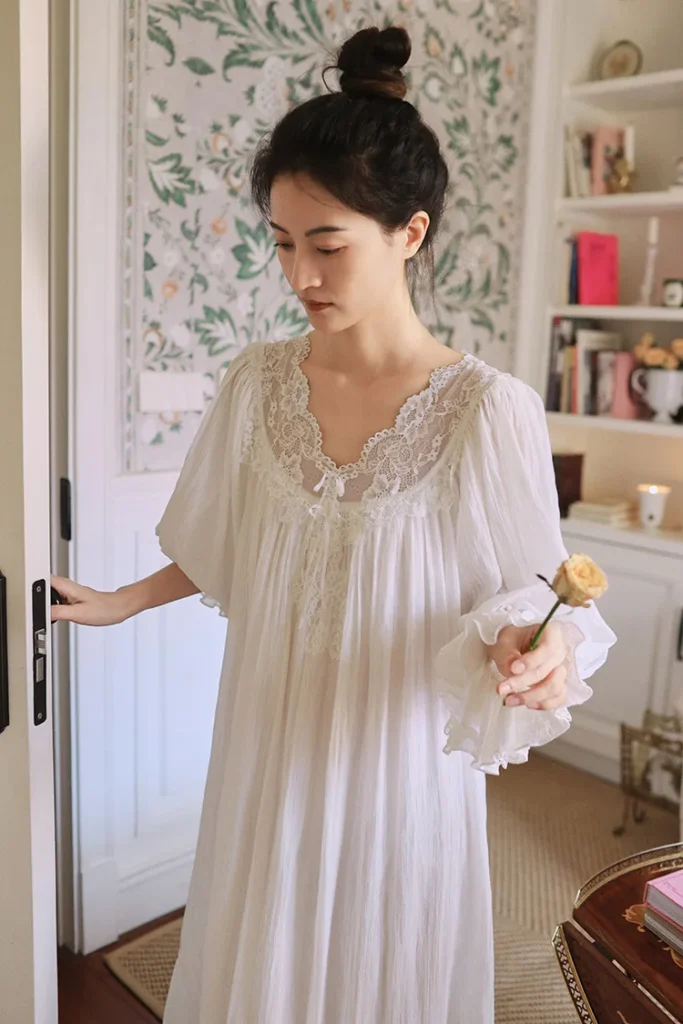 Vintage white cotton lace nightgown V-neck floral lace detail